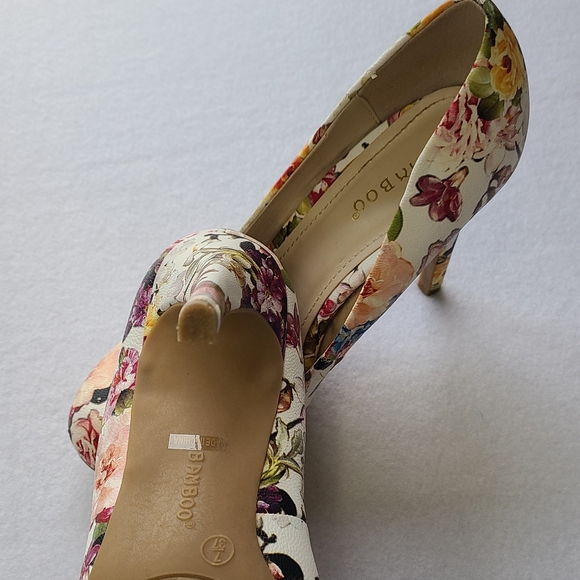 Bamboo Woman's High Heel Dress Shoes, Size: 7 - Picture 10 of 15